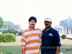 With Jagapathi babu during the shoot of Manoharam