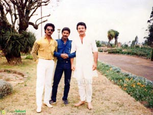 with Sharath Babu and Bhanuchandar in Ooty in 1986