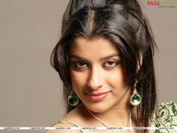 Madhurima Wallpaper