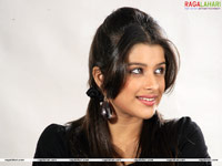 Madhurima Wallpaper