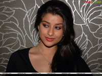 Madhurima Wallpaper