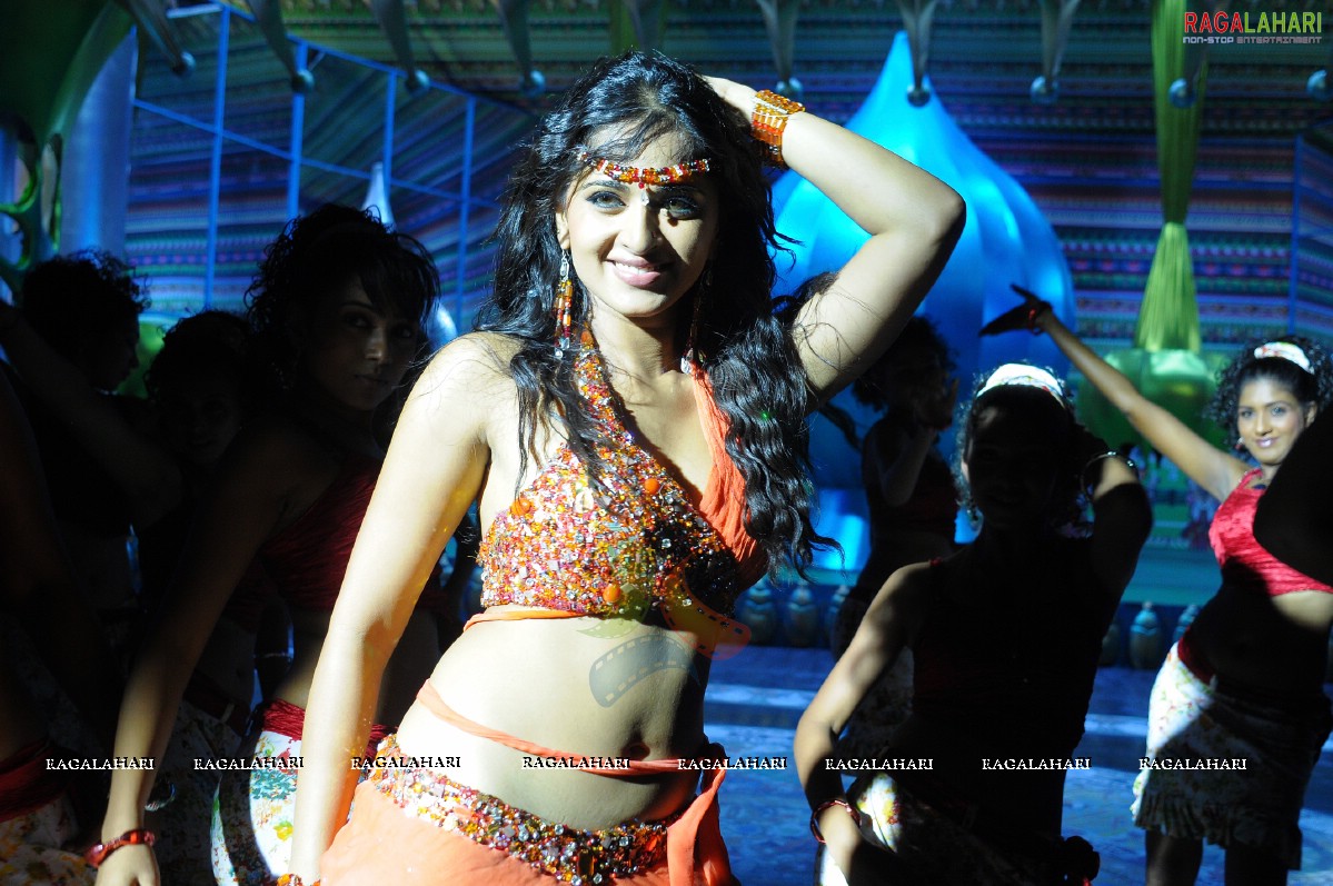 Anushka Shetty Puliveta Movie Stills, HD Gallery, Images