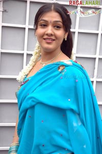 Jyothi Krishna @ Thinnama Padukunnama Tellarinda Muhurat
