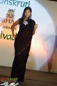 Sameera Reddy @ Shoba Asar's Jewelry Fashion Show