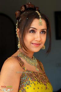 Mallika Kapoor @ Maha