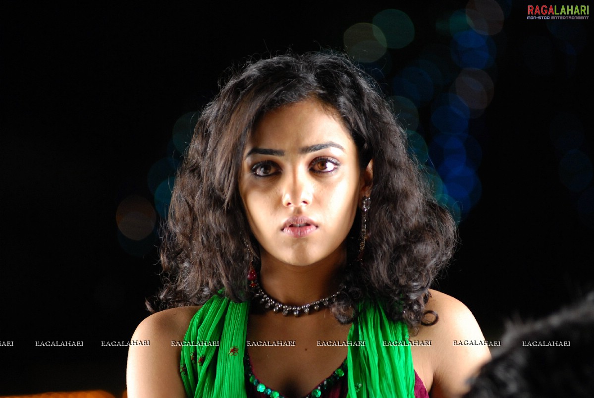 Nithya Menon in Alaa Modalaindi, Photo Gallery