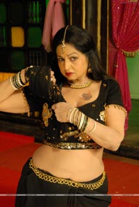 Jyothi Lakshmi at Kuberulu Item Song Sets