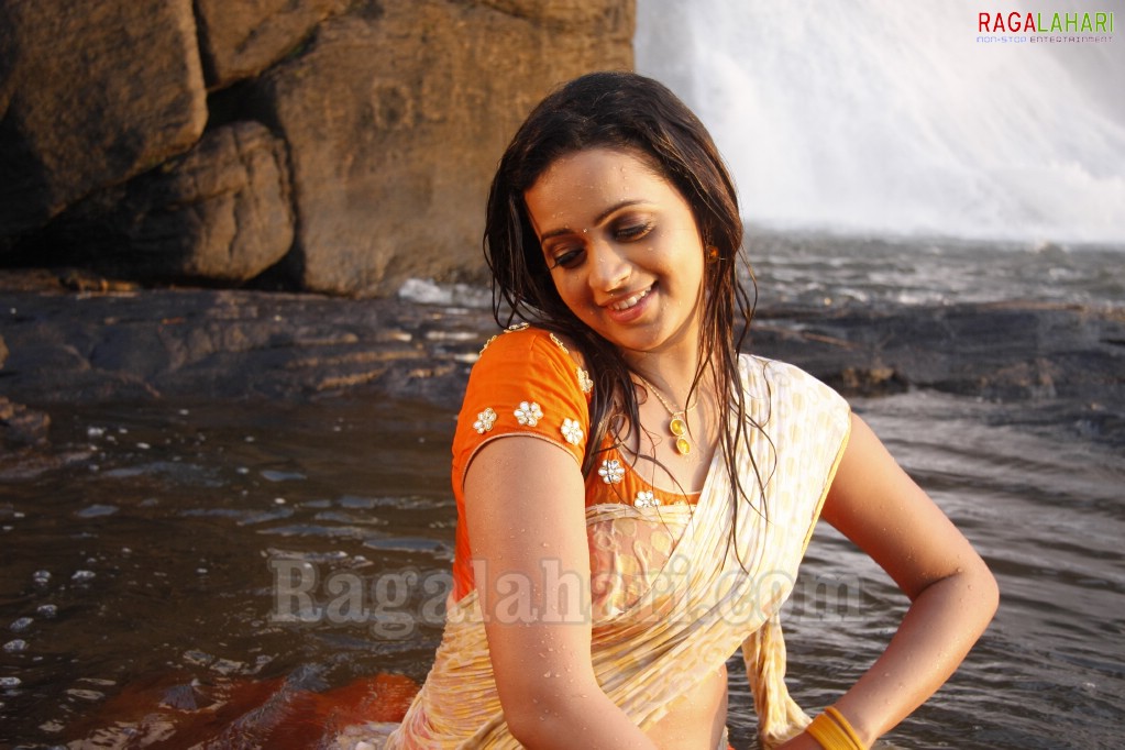 Bhavana Latest Photoshoot Images, Photo Gallery